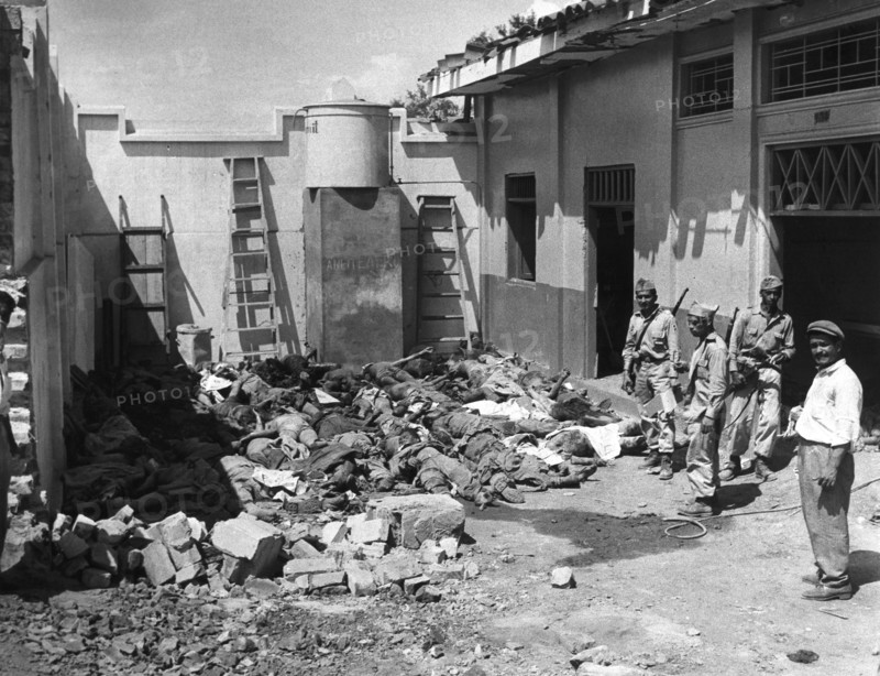 Victimes d'une explosion accidentelle de dynamite dans la ville de Cali, en Colombie (1956)
