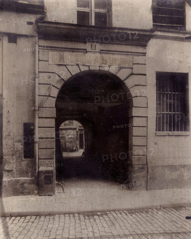 Atget, Former hotel particulier in Paris
