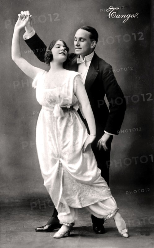 Le TANGO , danse