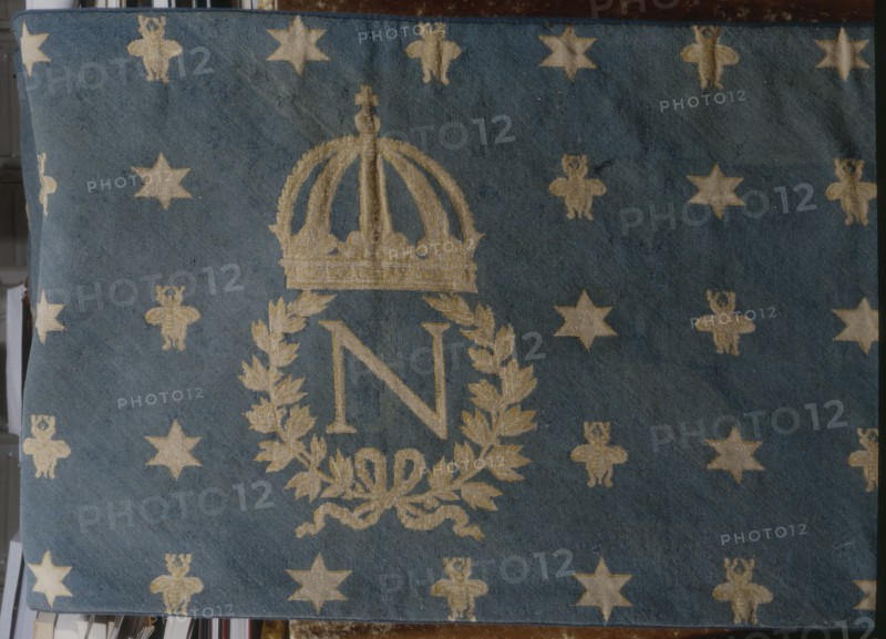 Hanging (top of the door) with the imperial number