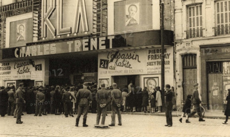 Spectacle de Charles Trenet sous l'Occupation allemande