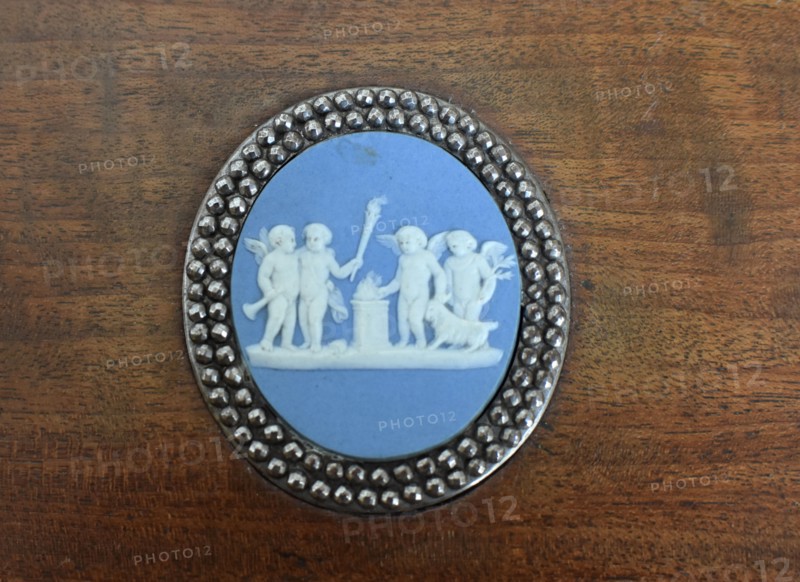 Coffret à bijoux sur pieds ayant appartenu à l'Impératrice Joséphine (détail)