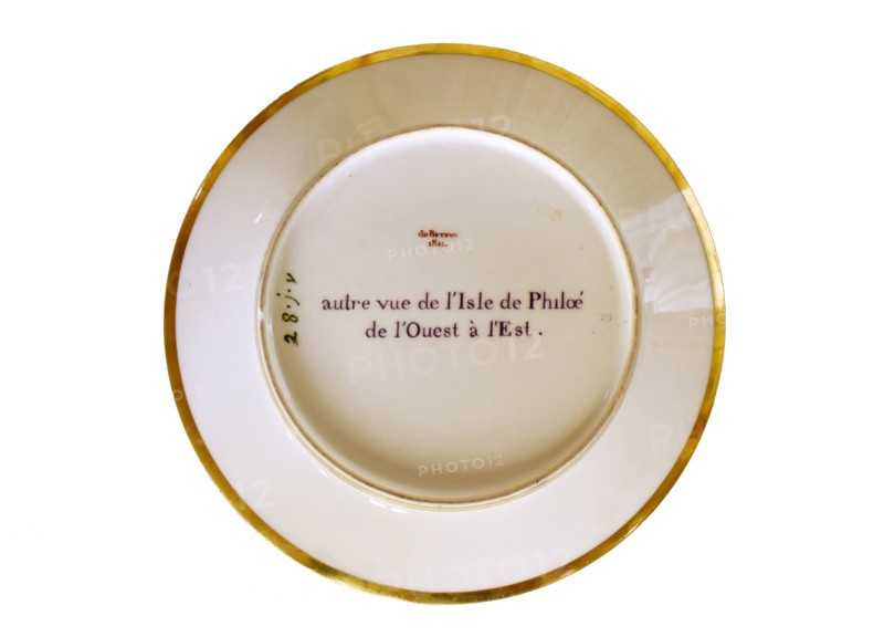 Assiette en porcelaine du service Egyptien commandé par Joséphine de Beauharnais