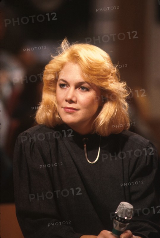 Kathleen Turner