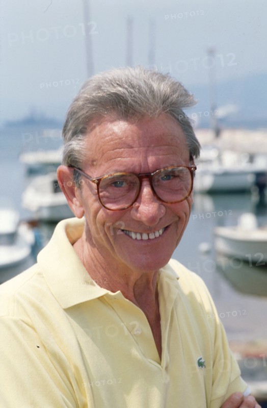 Robert Lamoureux