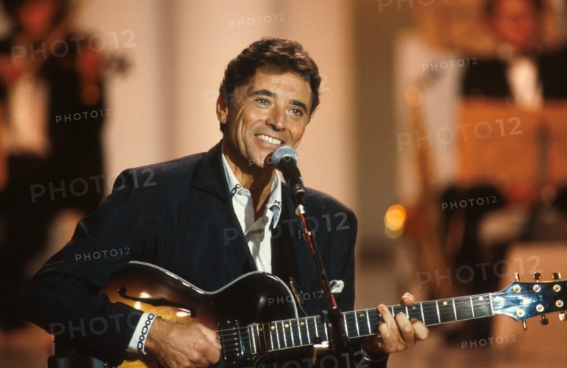 Sacha Distel