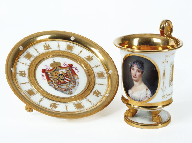 Porcelaine de Paris (Manufacture de Nast according to a label under the cup) or Manufacture des Ginori in Doccia (Tuscany), Cup and saucer