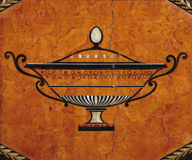 Pierre-Etienne Levasseur and Levasseur Jeune (possibly Pierre-François-Henri Levasseur), Writing desk, detail