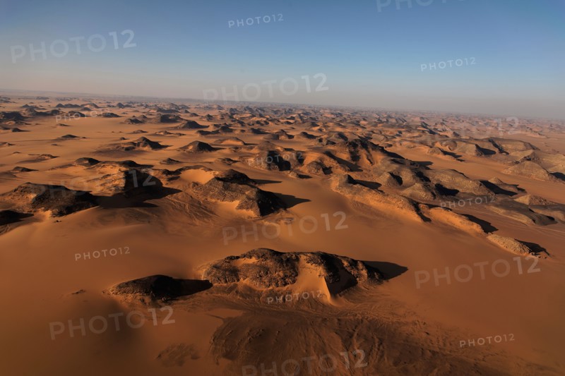 Désert entourant le lac Nasser, vue aérienne