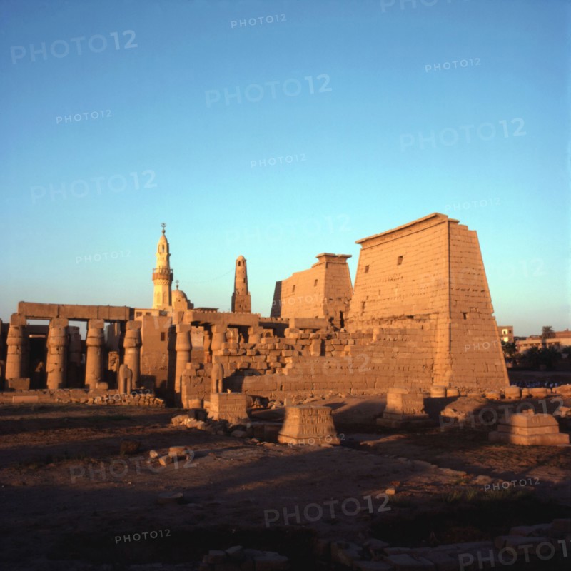 Luxor, West side of the temple