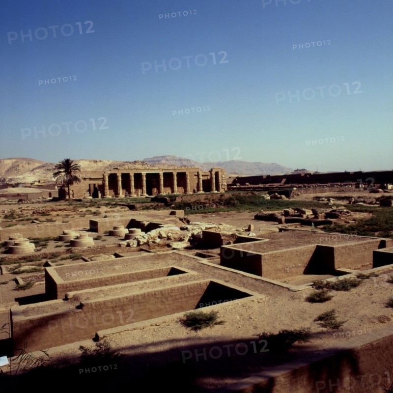 Gurnah, Temple of Seti I, vestiges of the first and second courts