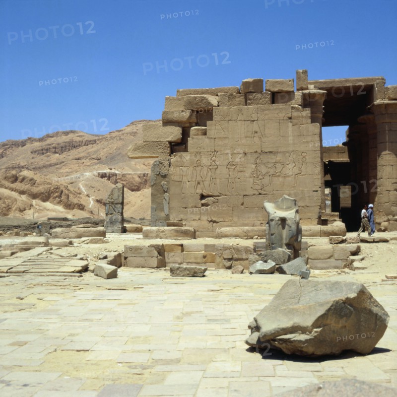 Ramesseum, Temple de Ramsès II, mur côté Sud du vestibule d'entrée à la salle hypostyle