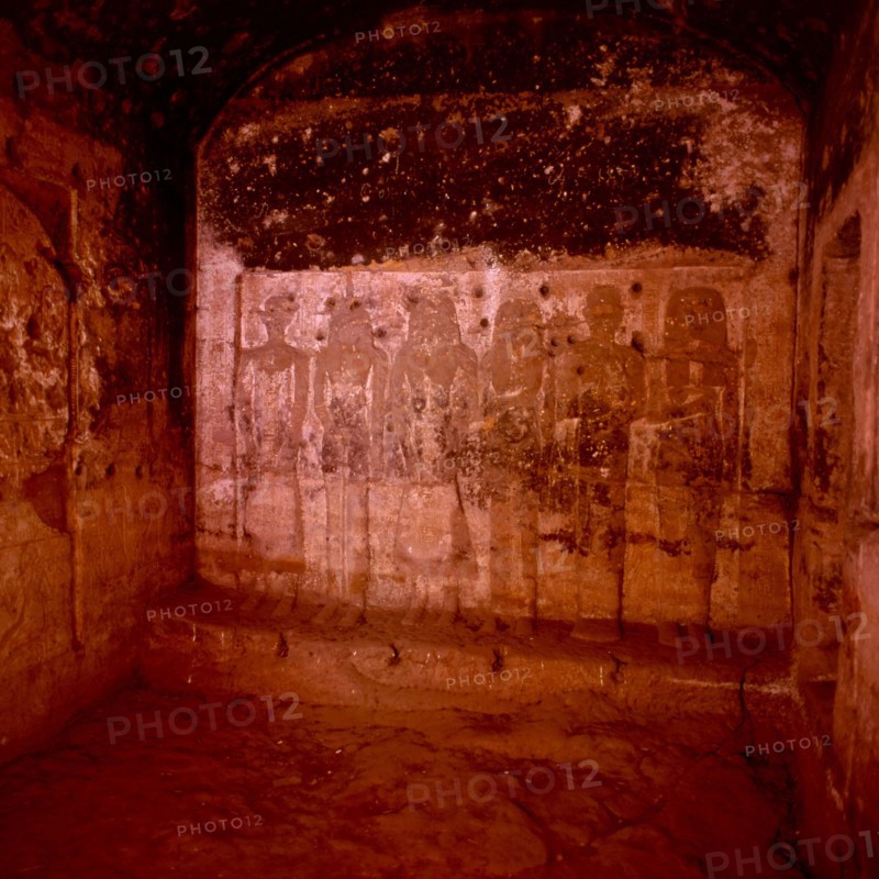 Gebel El-Silsileh, Speos of Horemheb