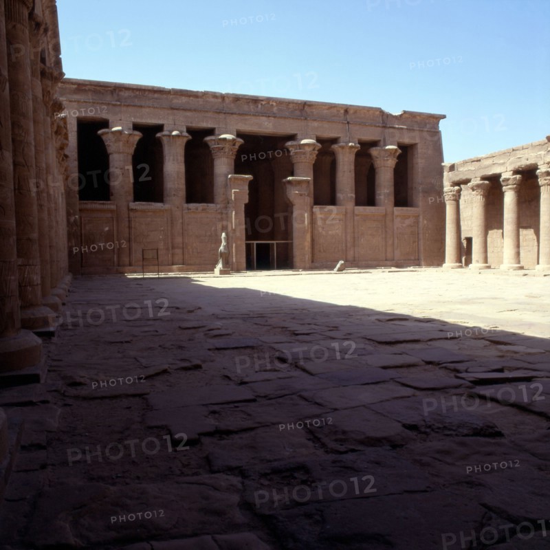 Temple d'Edfou. Cour intérieure