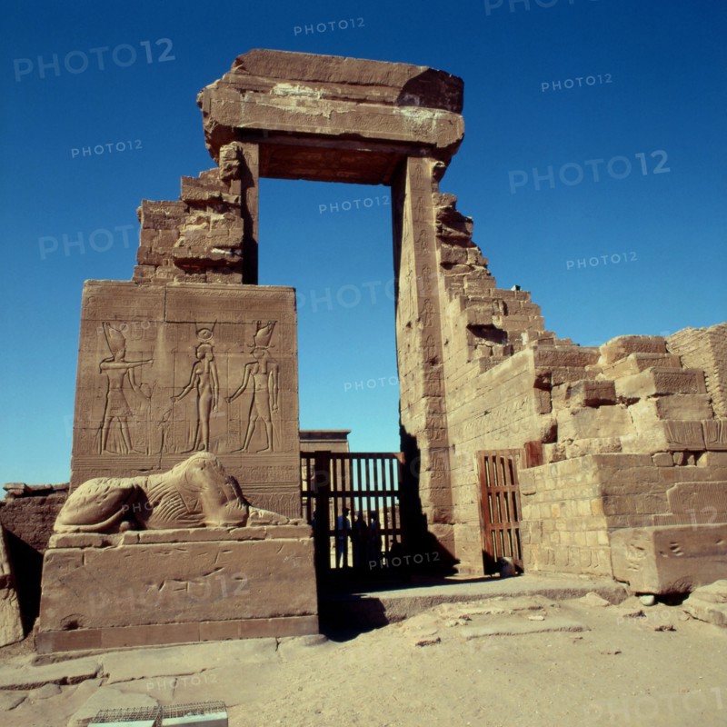Temple of Dendera, Monumental access gate