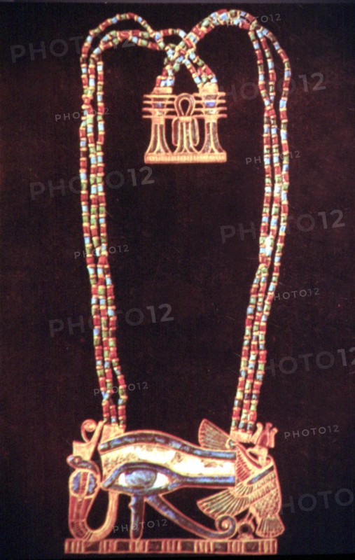 Necklace with pendant
