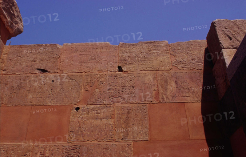 Chapelle rouge de Karnak restaurée