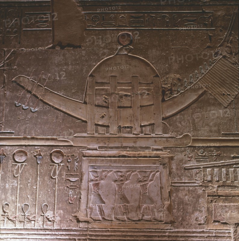 Temple de Deir el-Médineh, Représentation de la barque de Sokaris