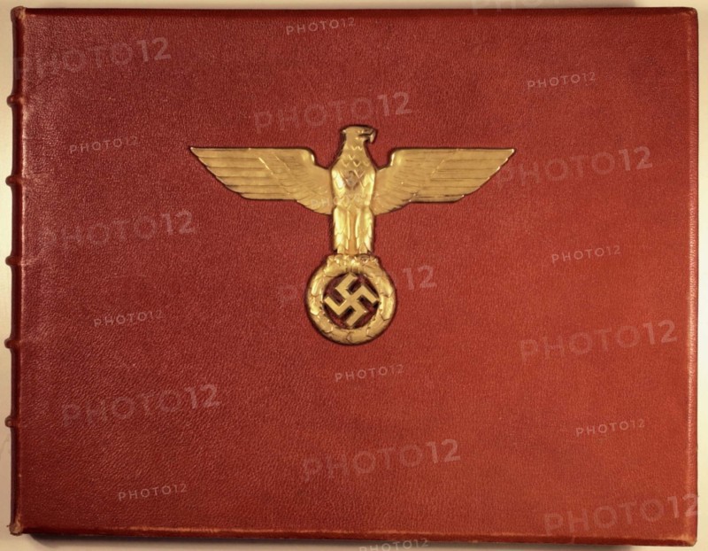 Le Nid d'Aigle (Berghof), résidence d'Adolf Hitler à Berchtesgaden : couverture de l'album photographique.