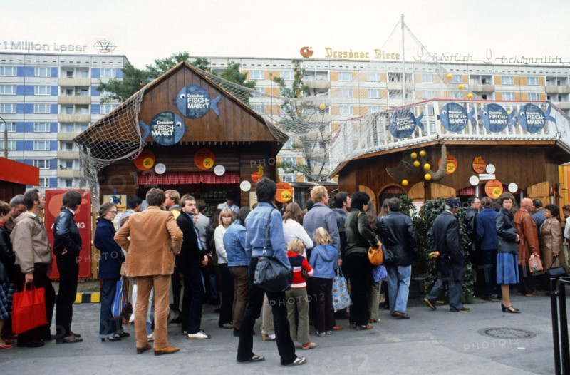 Daily life in East Germany in 1982