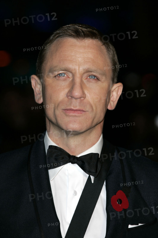 Daniel Craig
