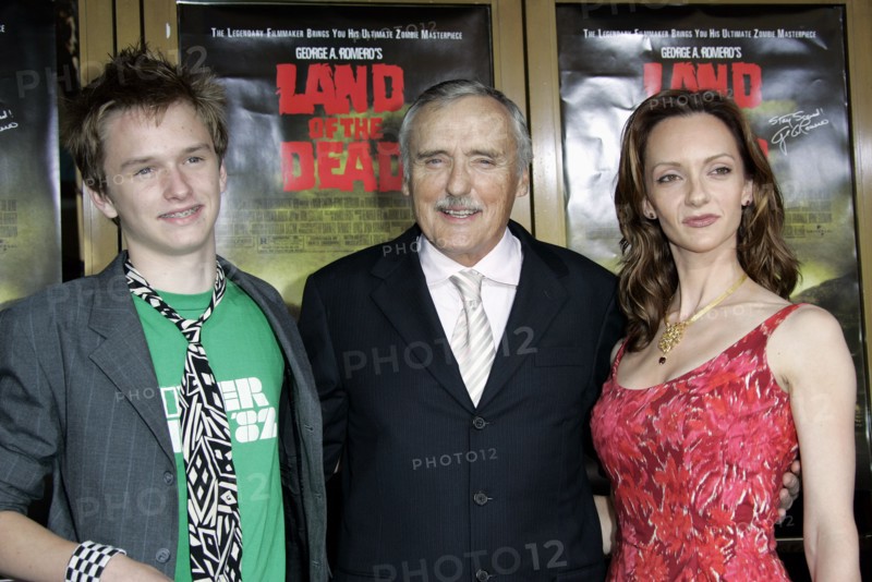 Dennis Hopper entre sa femme et son fils