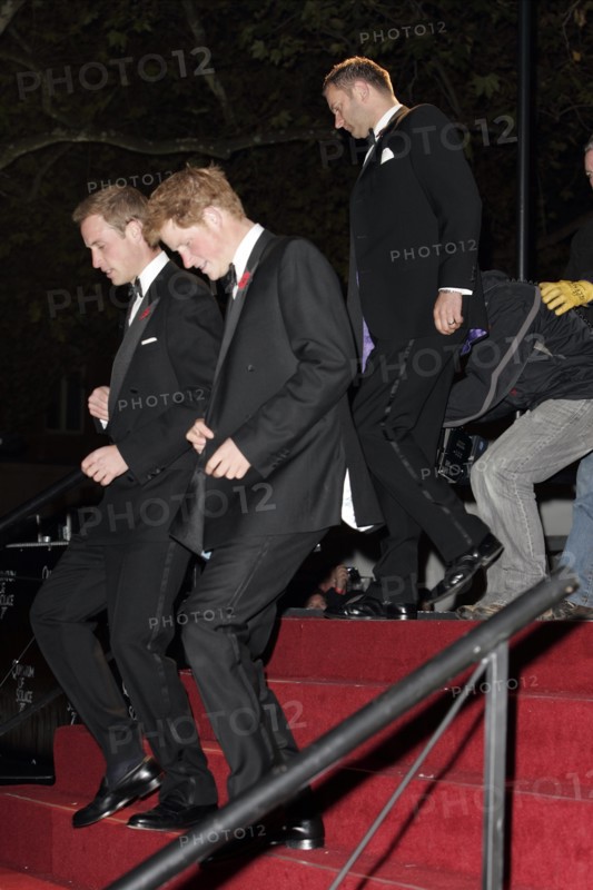 QUANTUM OF SOLACE FILM PREMIERE, ODEON AND EMPIRE CINEMAS, WEST END