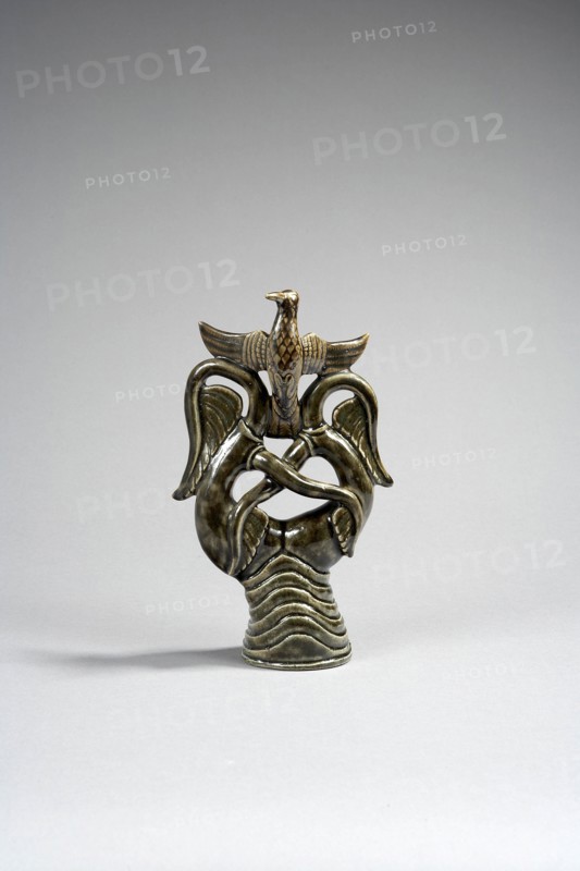 Soudbinine, Sculpture