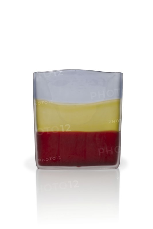 De Santillana, Primary Colors