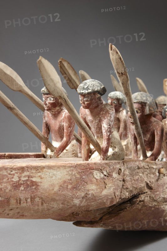 Egyptian model boat and its crew (détail)