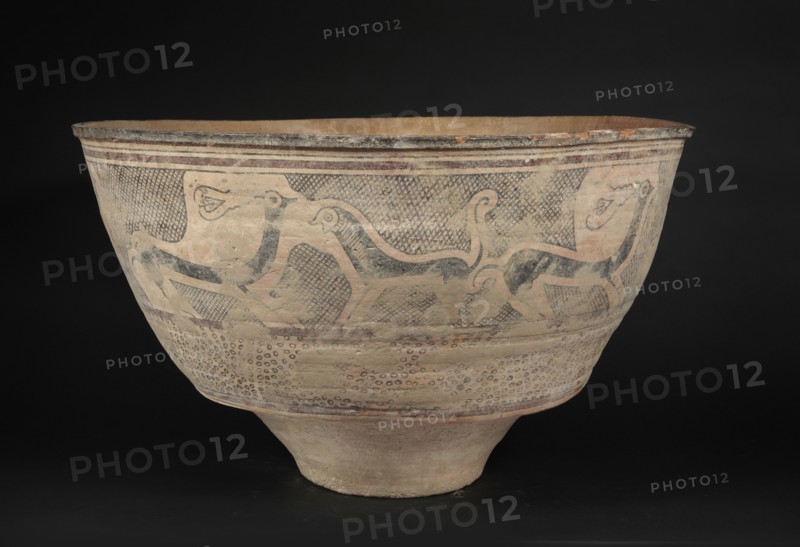 Grand vase évasé peint