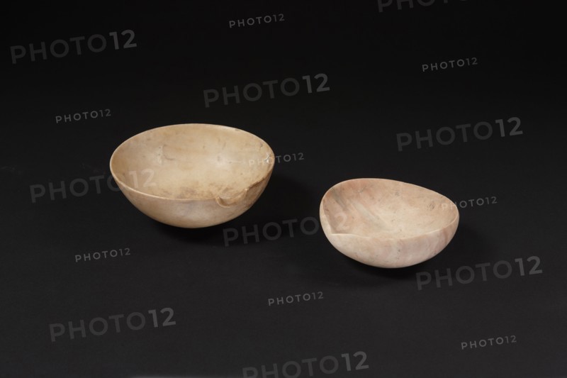 Near Eastern cups