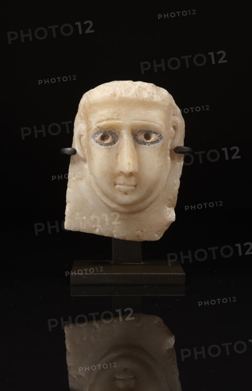 Stèle iconique d'un visage d'homme