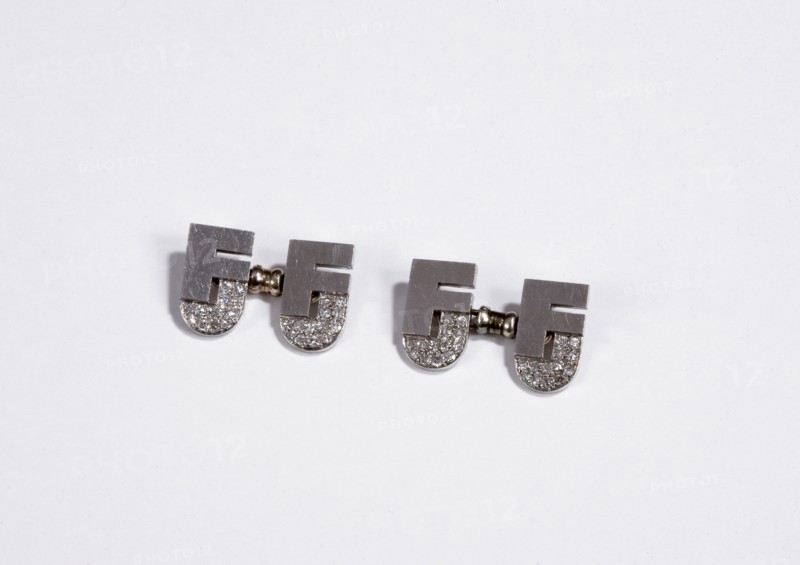 Paire de boutons de manchettes aux initiales «FJ»