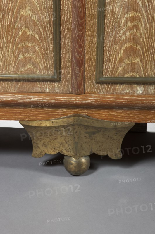 Enfilade à hauteur d’appui