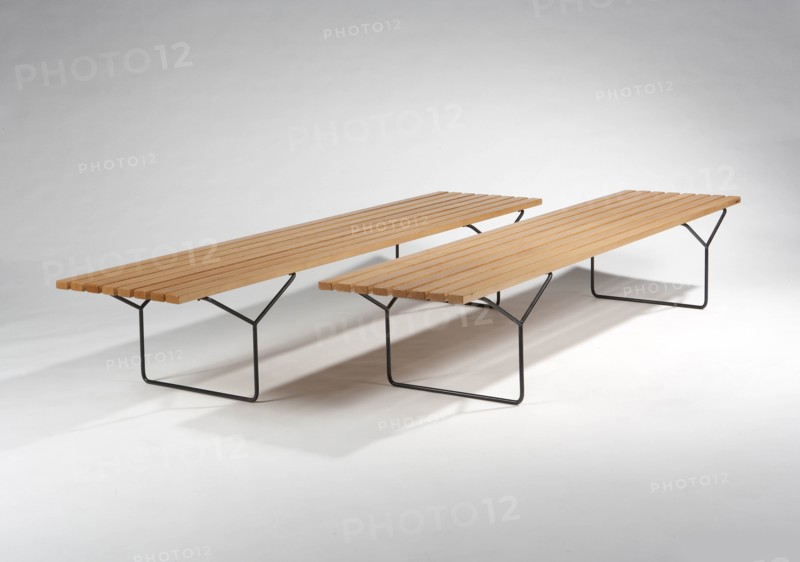 Deux bancs