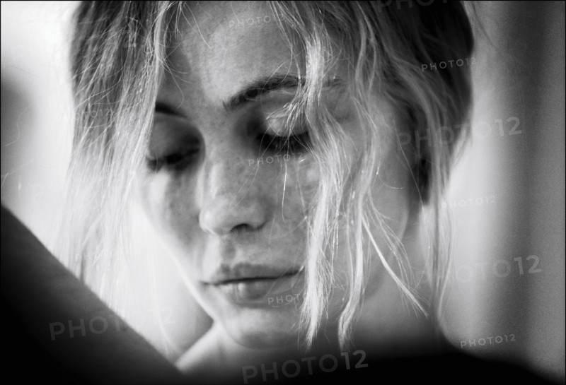 05/00/2004. EXCLUSIVE Paris: Emmanuelle Beart tries gowns before the 57th Cannes film festival.