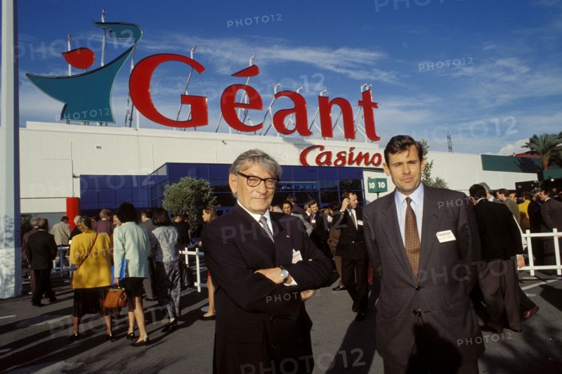 04/10/1993. MARSEILLE: NOUVELLE ENSEIGNE "CASINO"