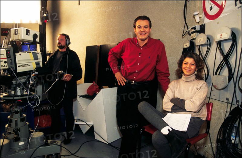 09/10/1993. TV. LAURENT WEIL, ANIMATEUR DE "CINE 6" EMISSION DE CINEMA SUR M6