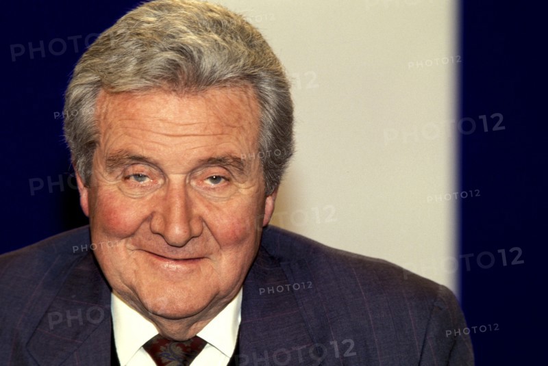 30/10/1993. PATRICK MAC NEE + LINDA THORSON A PARIS VIDEO "CHAPEAU MELON + BOTTES DE CUIR"