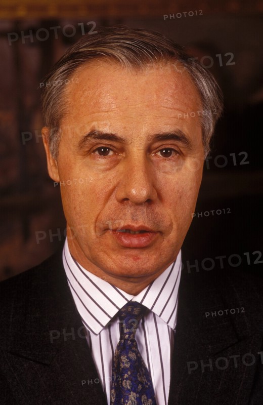 00/11/1993. Philippe Vindry, DU GROUPE PINAULT-PRINTEMPS