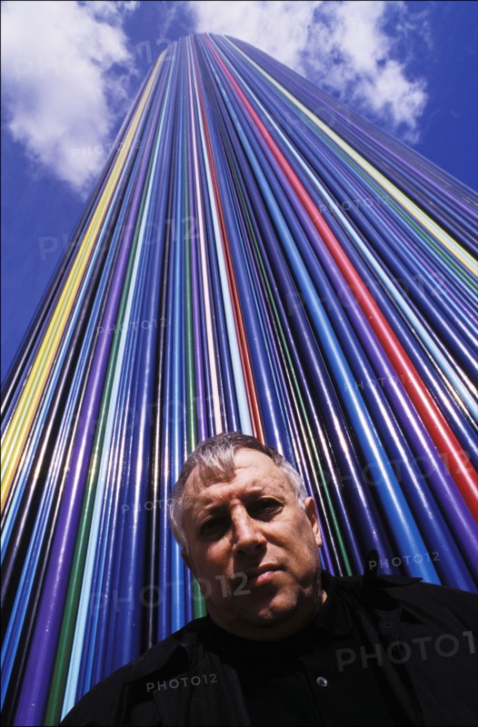 01/04/1994. LA DEFENSE: M.CRETON ET R.MORETTI       PIECE "VOL AU DESSUS D'UN NID DE COUCOU"