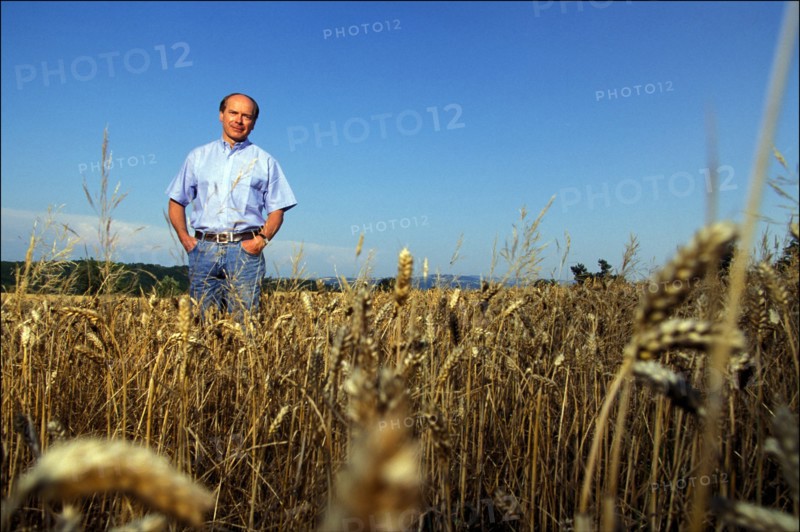 00/07/1996. MICHEL MONTIGNAC ET SA FEMME SUZY       AU DOMAINE DU MOULIN   *EXCLUSIF*