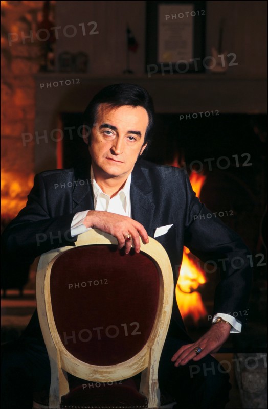 11/12/1996. PARIS: CLOSE-UP DICK RIVERS CHEZ LUI