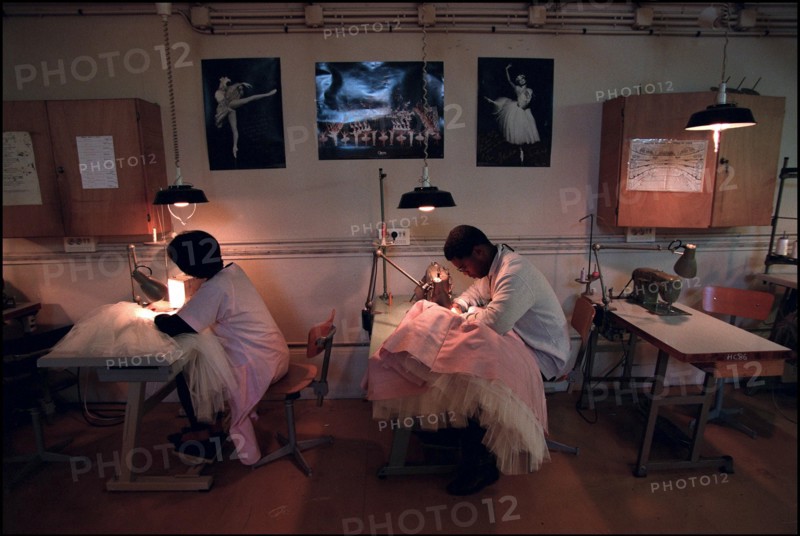 01/10/2000. The "Petits Rats", pupils of the Opera Garnier ballet class in Paris, working as extras.
