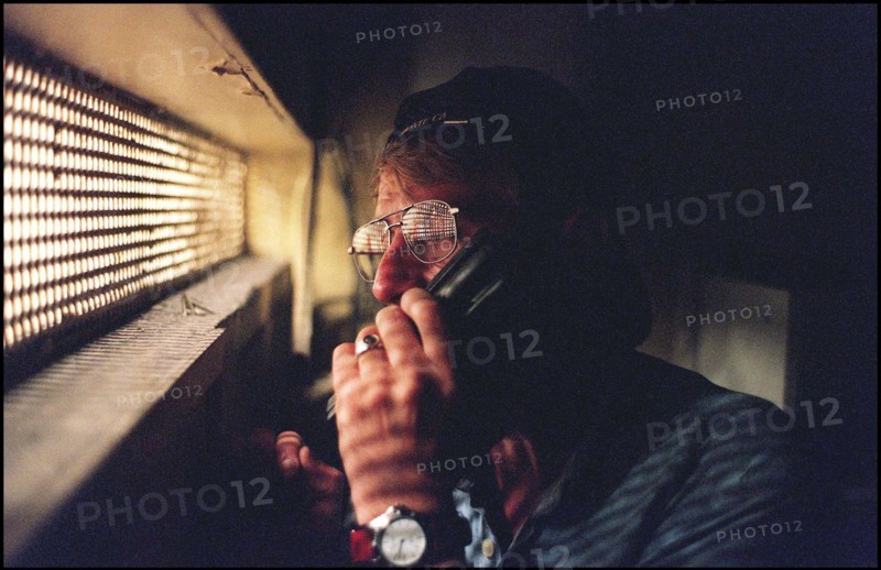 06/00/1998. S.P.S.M. Anti-Pickpocket squad in the metro.