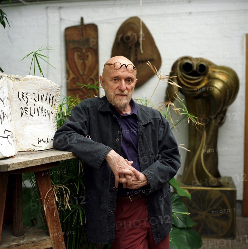 14/08/1998. BOUGIVAL: P. ALECHINSKY DS SON ATELIER