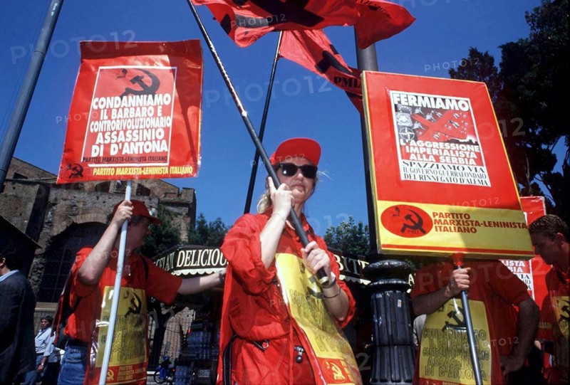 ITALY. ROMA. MAY 29, 1999. DEMONSTRATION AGAINST TERRORISM