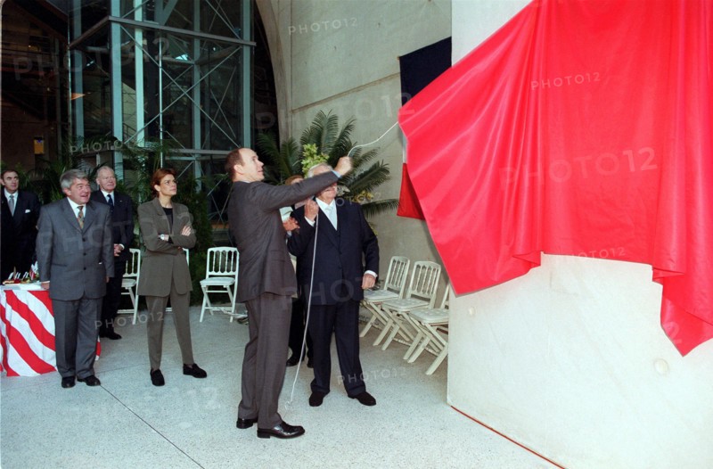MONTE CARLO: THE ROYAL FAMILY OF MONACO UNVEILS THE NEW STATION