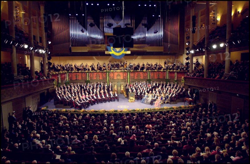 12/10/2000. Sweden Royal Family at the Nobel Ceremony.